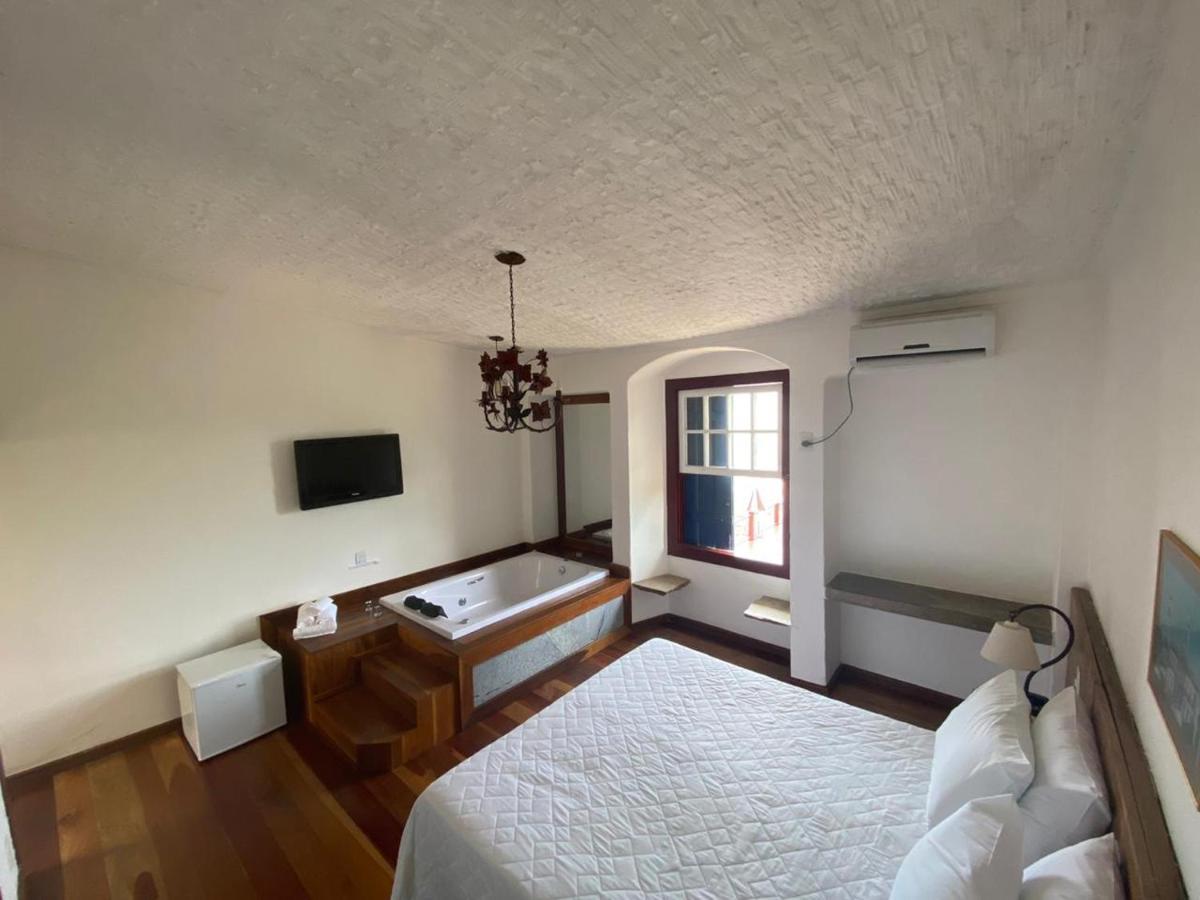 Suíte Super Luxo   com Banheira de Hidromassagem e  Ar condicionado,1037601175:JPEG